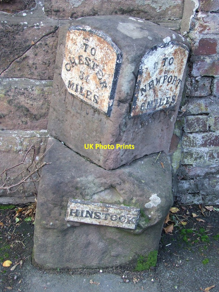 Photo 6"x4" Old Milestone Hinstock c2017