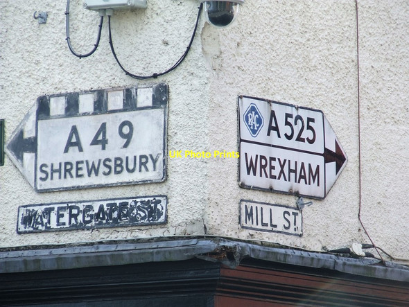 Photo 6"x4" Pre Worboys Direction Signs Whitchurch\/SJ5441 c2017