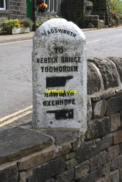 Photo 6"x4" Guide post at Akroyd Lane \/ Keighley Road junction Hebden Bridge c2017