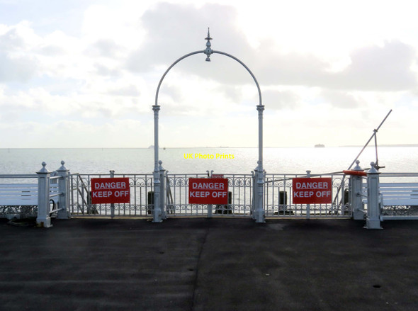 Photo 6"x4" Gate to the landing stage on South Parade Pier in Southsea Eastney c2017