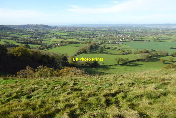 Photo 6"x4" The Vale of Berkeley Coaley Peak c2017