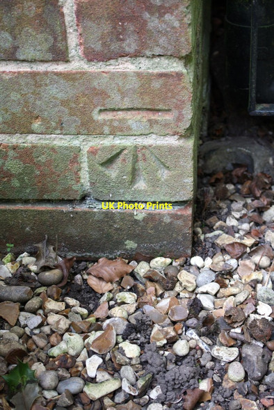 Photo 6"x4" Benchmark on Clare Cottage Stoke Row c2017