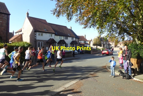 Photo 6"x4" Start of the Wistow 10k Wistow\/SE5935 c2017