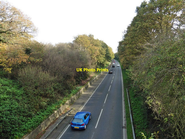 Photo 6"x4" The A3088, from New Road Bridge Lufton c2017