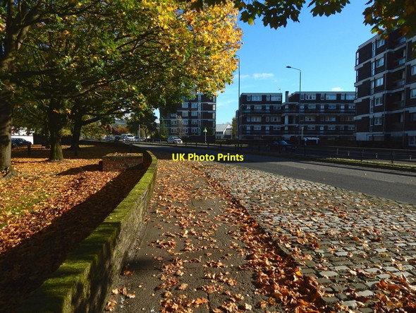 Photo 6"x4" Glasgow Road Dumbarton c2017