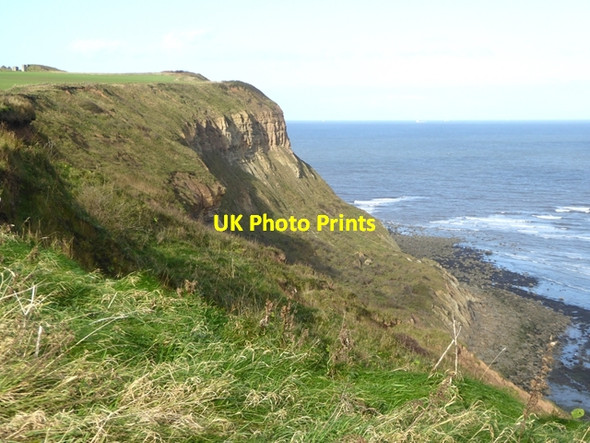 Photo 6"x4" Cliff to the west of Cattersty Sands Brotton c2017