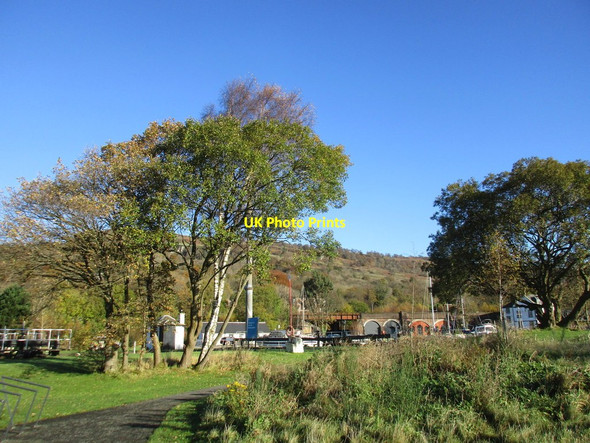 Photo 6"x4" Between the old Sea Lock and the New Sea Lock Erskine c2017