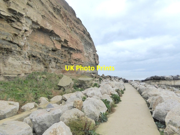 Photo 6"x4" Path to the North Breakwater Staithes c2017