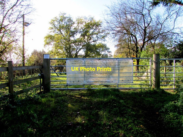 Photo 6"x4" Large notice on a field gate, Llangattock Lingoed Llangattock Lingoed c2017