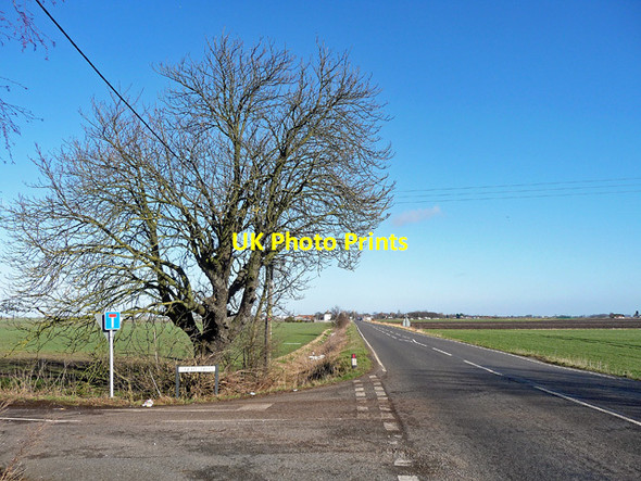 Photo 6"x4" Peterborough Road near Crowland Nene Terrace c2014
