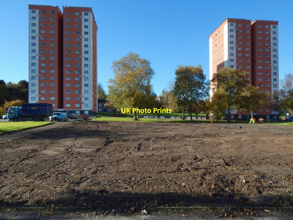 Photo 6"x4" The cleared site of West Bridgend Community Centre Dumbarton c2017