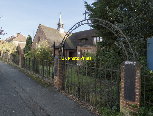Photo 6"x4" St Elisabeth, Buckhurst Hill Chigwell c2017