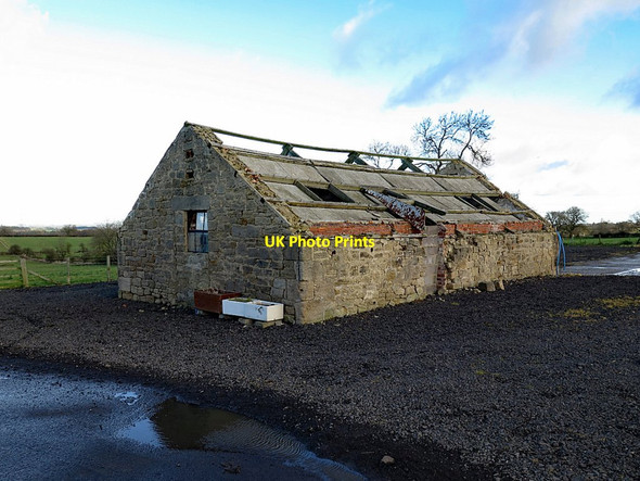 Photo 6"x4" Ruined barn near Heddon Steads Houghton\/NZ1266 c2017