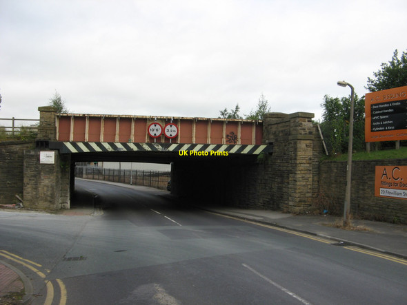 Photo 6"x4" Mill Lane Railway Bridge MRB\/60 Bradford\/SE1632 c2017