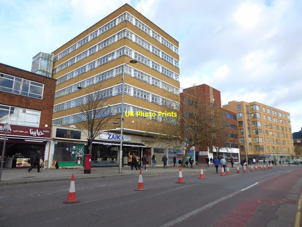 Photo 6"x4" High Road, Wembley Wembley c2017