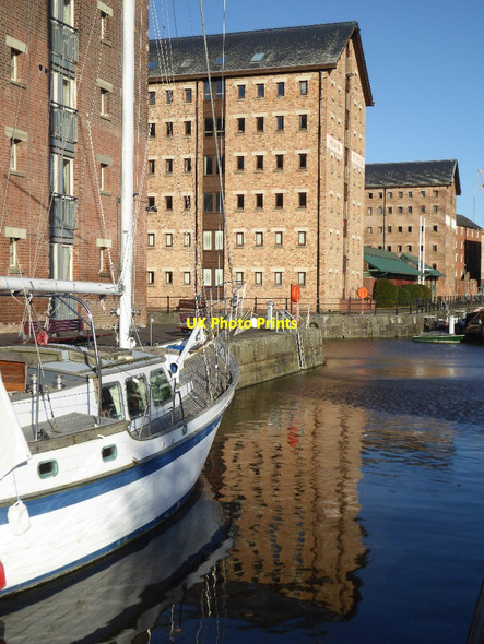 Photo 6"x4" Warehouses on Victoria Dock Gloucester c2017