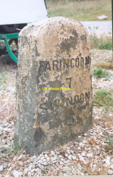 Photo 6"x4" Old Milestone by the A420, south west of Shrivenham Bourton\/SU2387 c2001