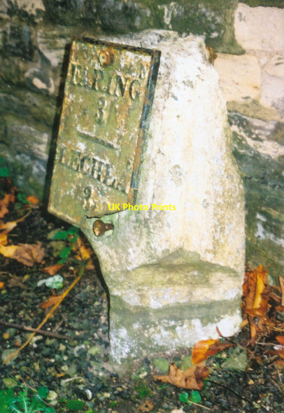 Photo 6"x4" Old Milestone by the A417. Lechlade Road Buscot c2001