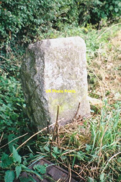 Photo 6"x4" Old Milestone by the A4129 in Princes Risborough Princes Risborough c2002