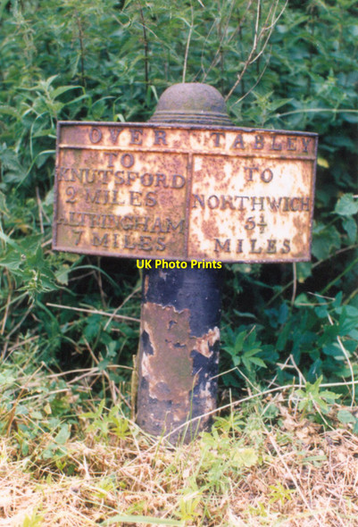 Photo 6"x4" Old Milepost by the A556, west of Knutsford Tabley Hill c2003