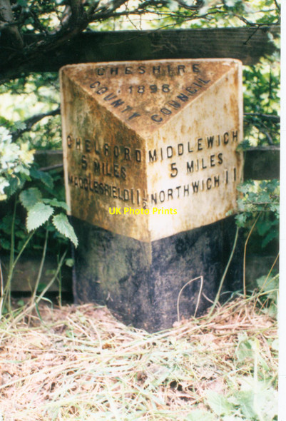 Photo 6"x4" Old Milepost by the A535, south west of Twemlow Green Twemlow Green c2003