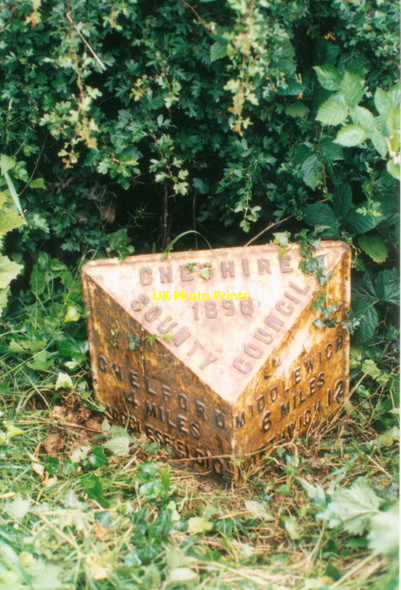 Photo 6"x4" Old Milepost by the A535, north east of Twemlow Green Twemlow Green c2003