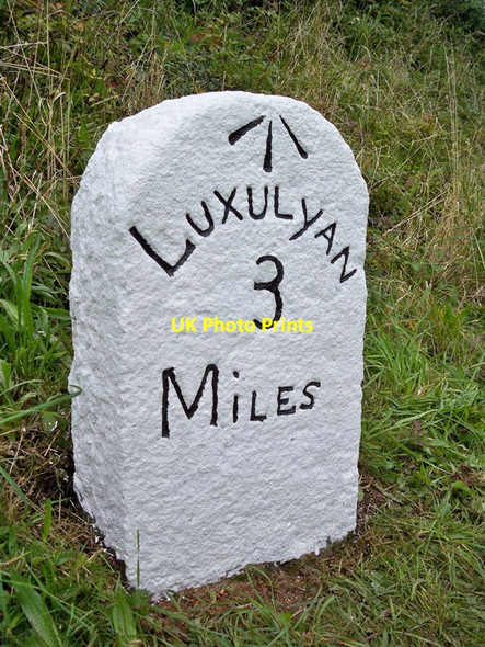 Photo 6"x4" Old Milestone south of Bodelva Bodelva c1995