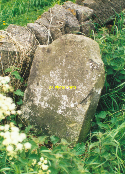 Photo 6"x4" Old Milestone by the A515, Pomeroy Pomeroy\/SK1167 c2002