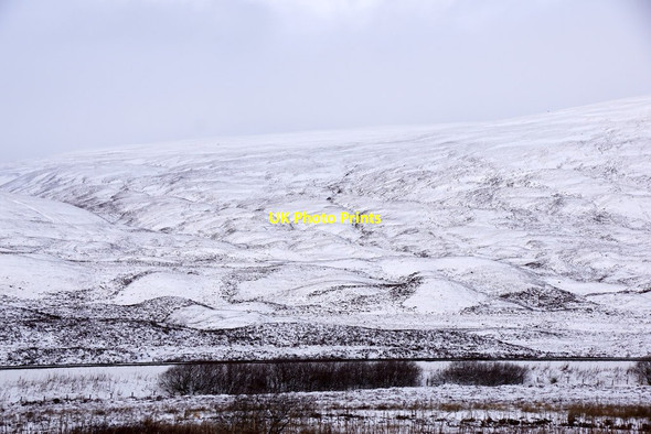 Photo 6"x4" Drumochter Pass in the snow Allt an Tuirc\/NN6277 c2017