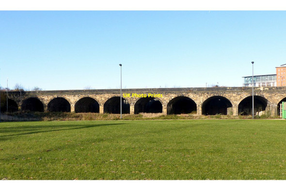 Photo 6"x4" Old railway viaduct (Central Viaduct) crossing the Aire valley Leeds\/SE3034 c2017