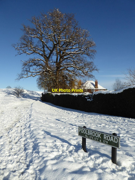 Photo 6"x4" Poolbrook Road in snow Great Malvern c2017
