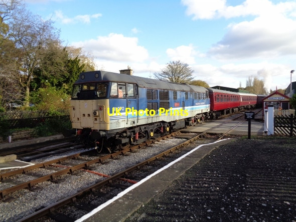 Photo 6"x4" 31270 at Darley Dale Railway Station Churchtown\/SK2662 c2017