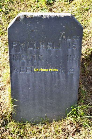 Photo 6"x4" Old Milestone Rhoshirwaun c2017