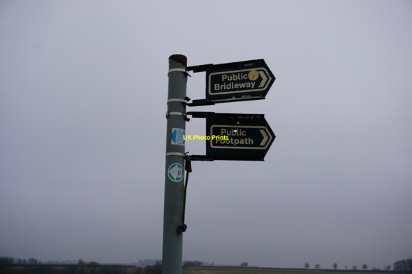 Photo 6"x4" Fingerpost near Fotherby Common Fotherby c2018