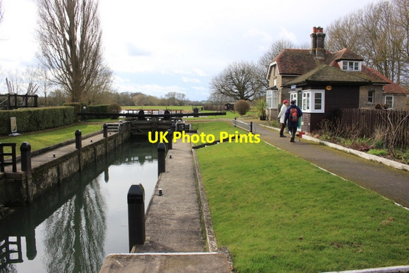 Photo 6"x4" Northmoor Lock Northmoor\/SP4202 c2017