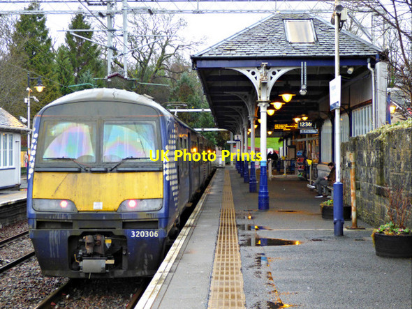 Photo 6"x4" Milngavie railway station Milngavie c2018