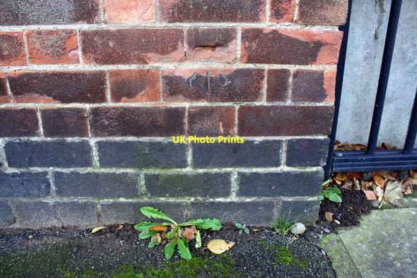 Photo 6"x4" Benchmark on wall of #516 Arnold Road Bestwood c2017