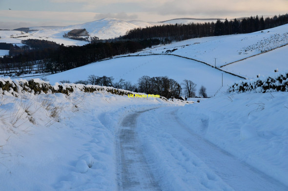 Photo 6"x4" Wintry road, Edderston Peebles\/NT2540 c2018