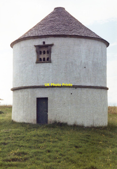 Photo 6"x4" Boath Doocot Auldearn c1987