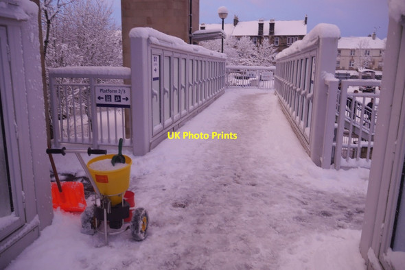 Photo 6"x4" Footbridge, Dunblane Station Dunblane c2018