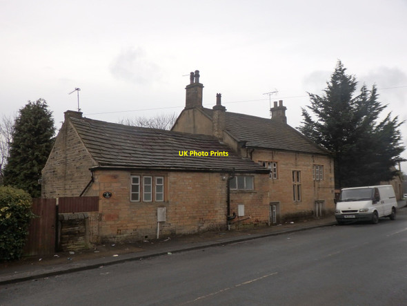 Photo 6"x4" Walnut Tree Cottage & Farmhouse, Bolton Lane Shipley\/SE1437 c2018