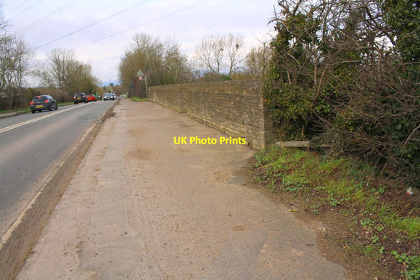 Photo 6"x4" Woodstock Road (A44) at Railway Bridge DCL 67m 25c Kidlington c2018