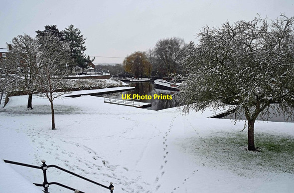 Photo 6"x4" The Lower Basin in winter, Stourport-on-Severn Stourport-on-Severn c2017