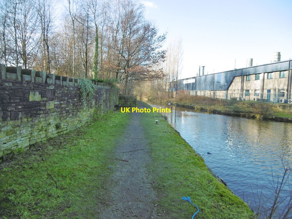 Photo 6"x4" Stalybridge, towpath Stalybridge c2018
