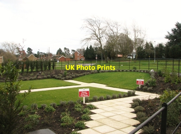 Photo 6"x4" Please keep off the grass Loddon c2018