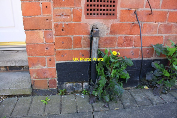 Photo 6"x4" Benchmark on #55 Chandos Street Leicester c2017