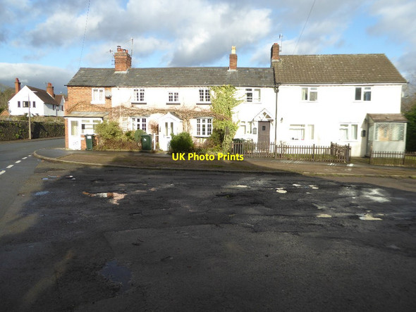 Photo 6"x4" Cottages on Court Road in Malvern Great Malvern c2018