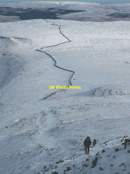 Photo 6"x4" Heading up Swine Tail Chapel-le-Dale c2018