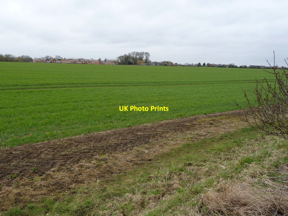 Photo 6"x4" Farmland on the east side of Deanshanger Old Stratford c2018