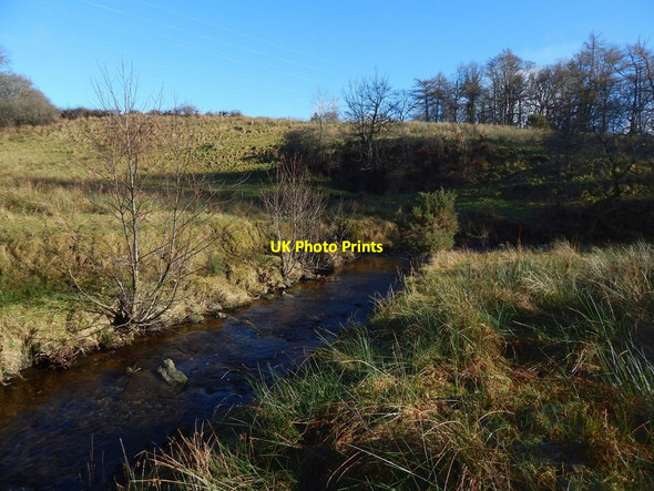 Photo 6"x4" The Garshake Burn Dumbarton c2018 P1